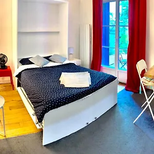 Appartement Alerte Bien Rare ! Studio Avec Terrasse, Paris